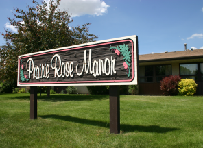 Prairie Rose Manor - outside